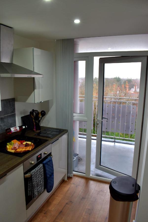 Olu Apartments Belem Tower Sefton Park Liverpool Bagian luar foto
